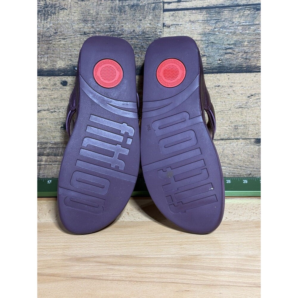 🔥Fitflop Women's Lulu Adjustable Leather Toe-Post Sandals Size 9 Plum Colorway - Picture 9 of 10